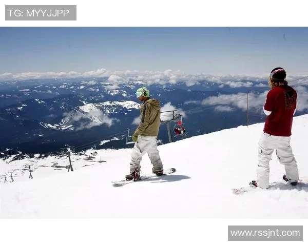 武汉滑板队的拼搏与梦想极限运动嘉年华的精彩瞬间回顾